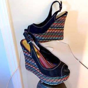 2Lips  Too high heeled wedge shoes in multi colors & black canvas material 👠